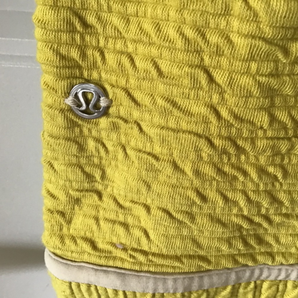 Lululemon On Repeat dress size 4 - Picture 4 of 5